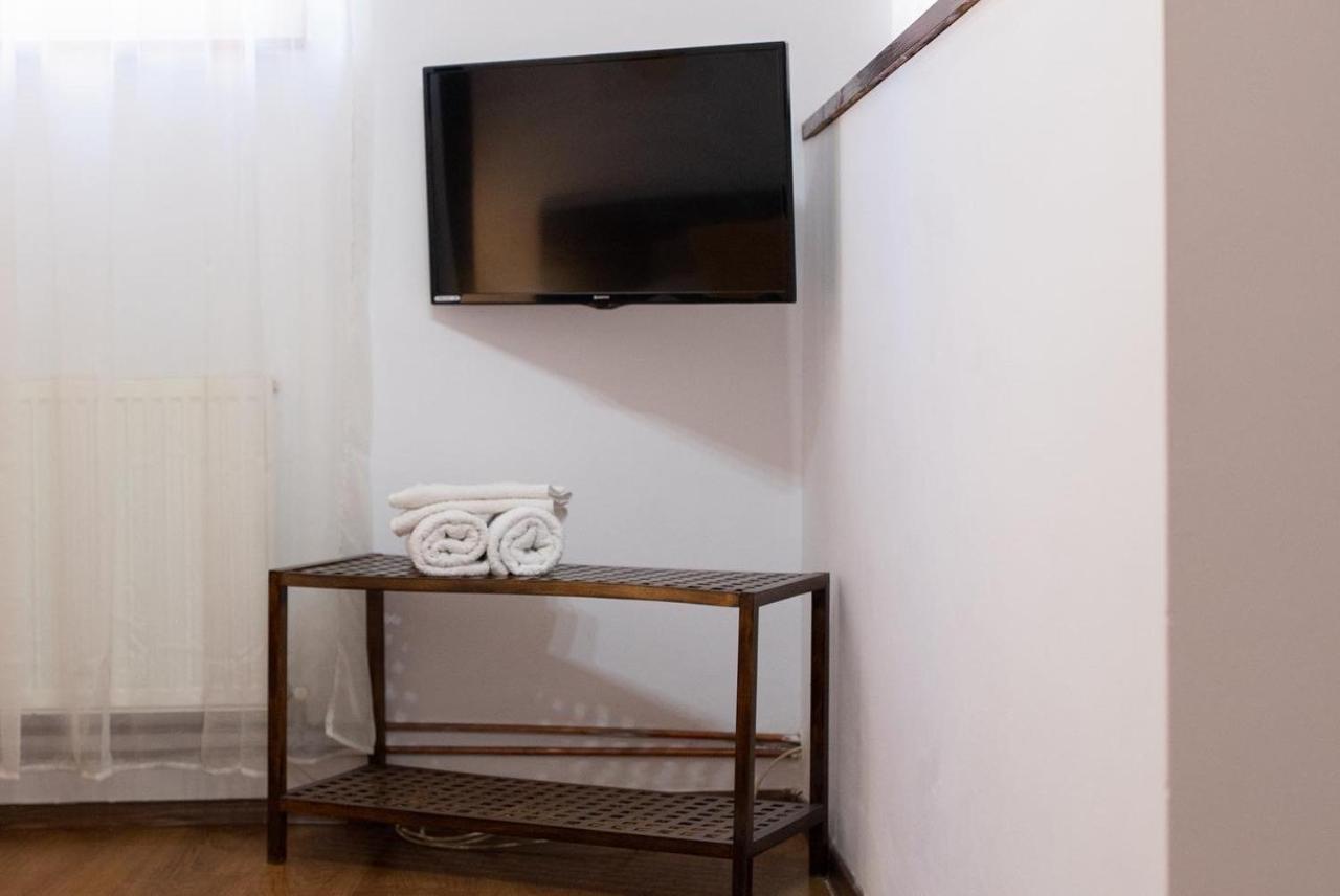Corvin Guesthouse Hunedoara Exterior foto